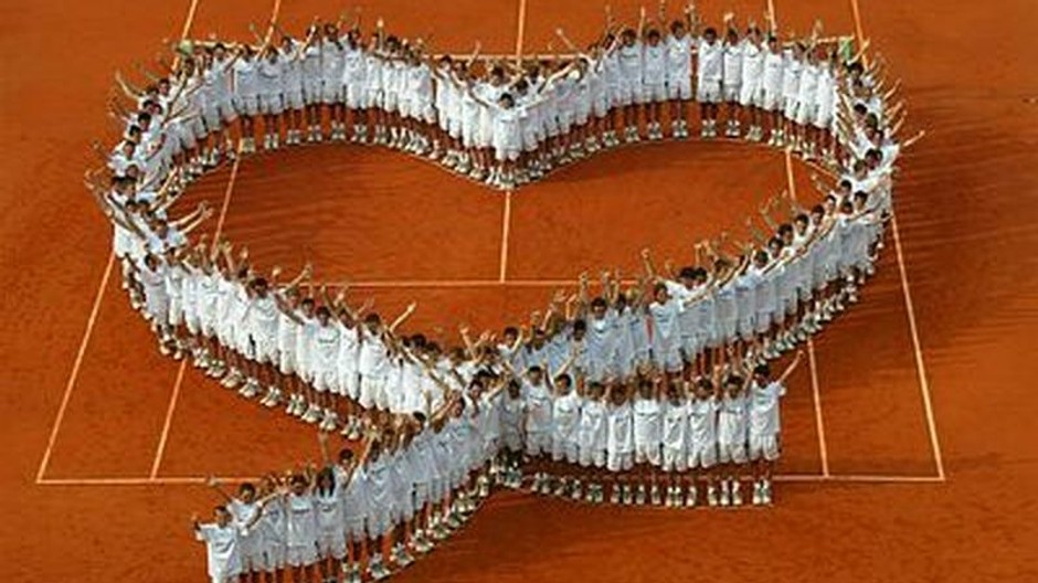 Srdce zo zberačov na antukovom kurte