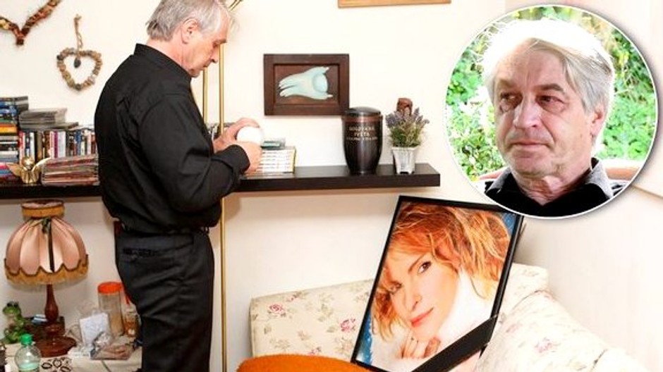 Rychtář doma s portrétom Ivety