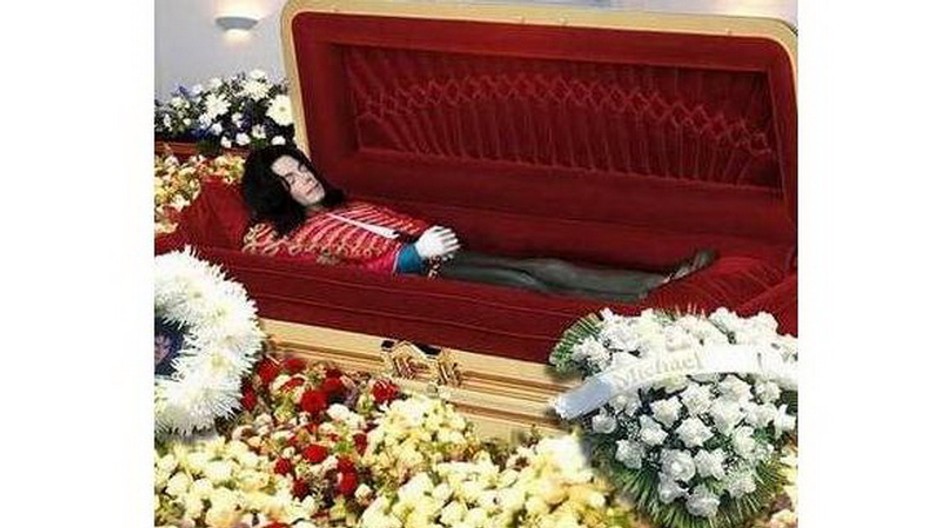 michael jackson v sarkofagu