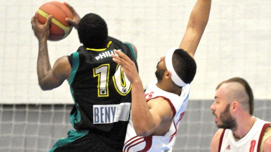 Play off, Komárno-Prievidza