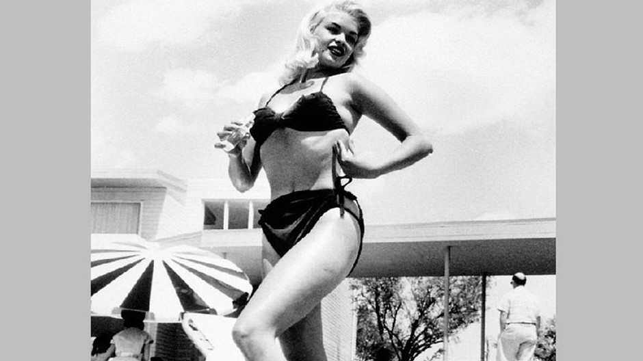 Historické plavky, sexica, žena, 1946