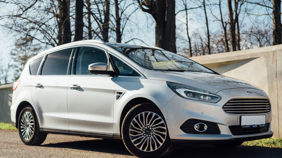 Ford_S-Max