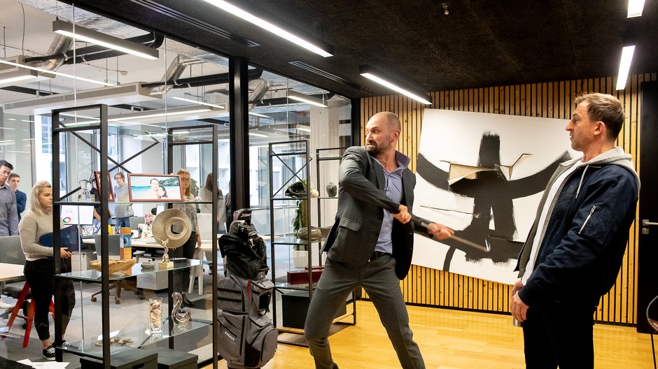 Prvok, Šampón, Tečka a Karel