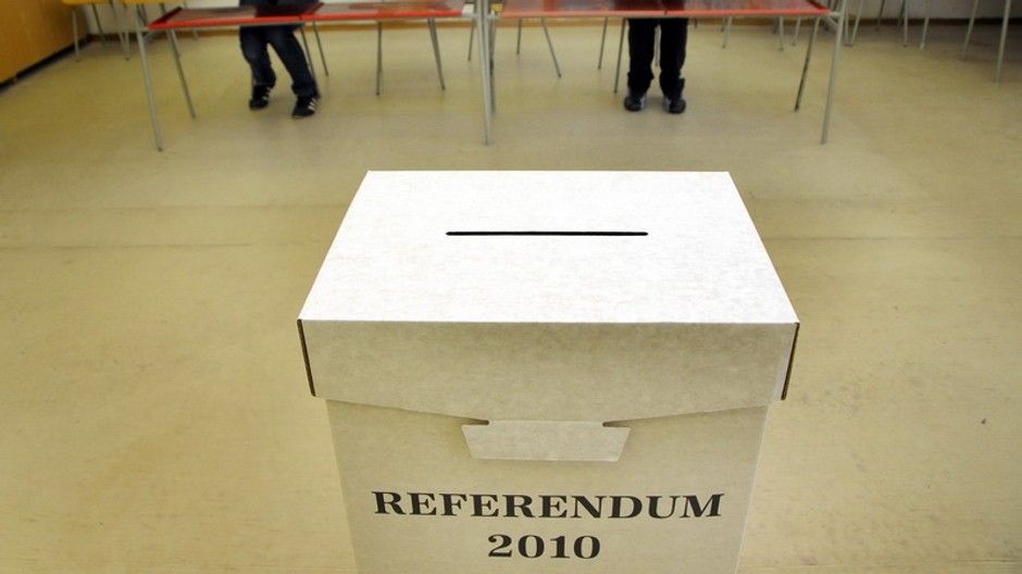 Referendum 2010