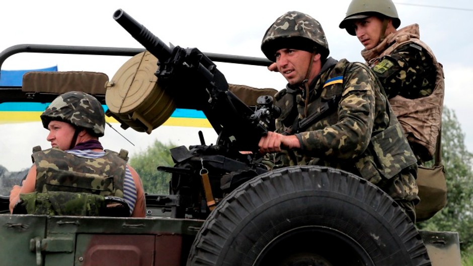 Ukrajinskí vojaci na hraniciach