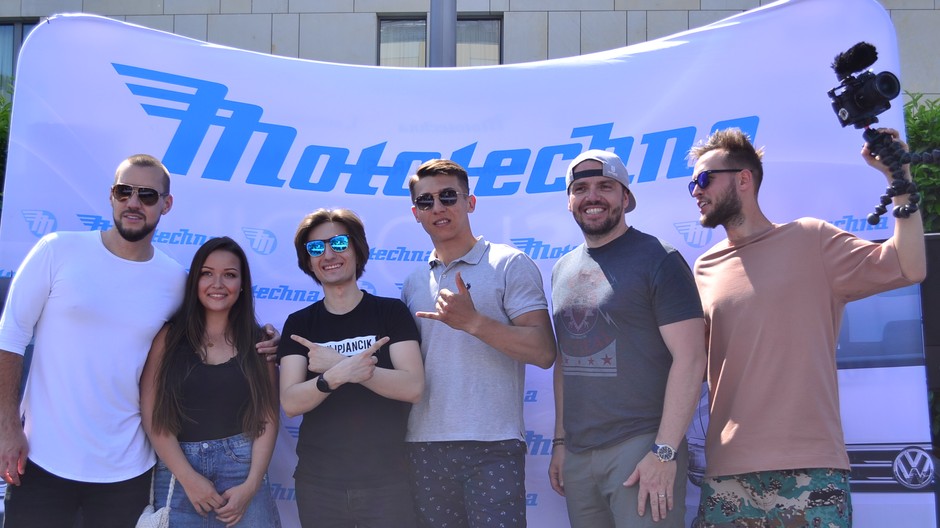 Akcia s názvom „AAA AUTO FANDÍ HVIEZDAM“