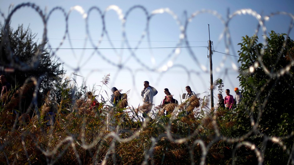 migranti Maďarsko plot ilustračné foto