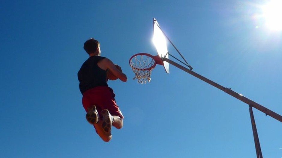 streetball zavesenie