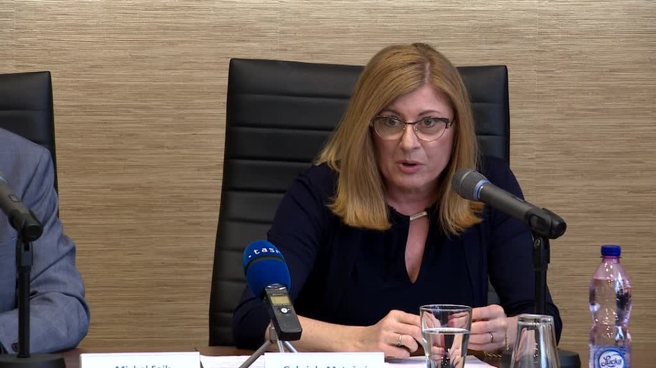 Matečná: Týždeň som bola preč a opozícia stihla spraviť šesť tlačoviek o mne16126