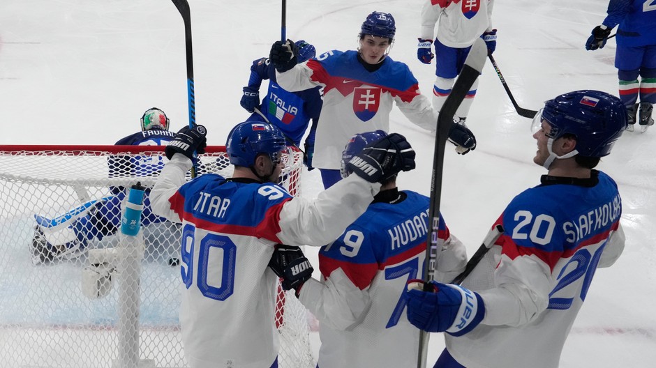 Milan_Cortina_Olympics_Ice_Hockey076341