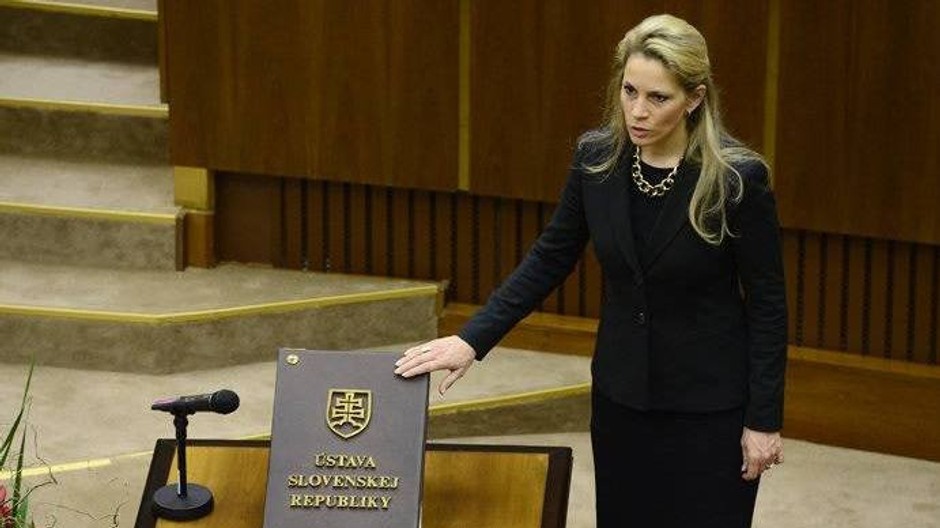 coverkomentár_Jana Kiššová