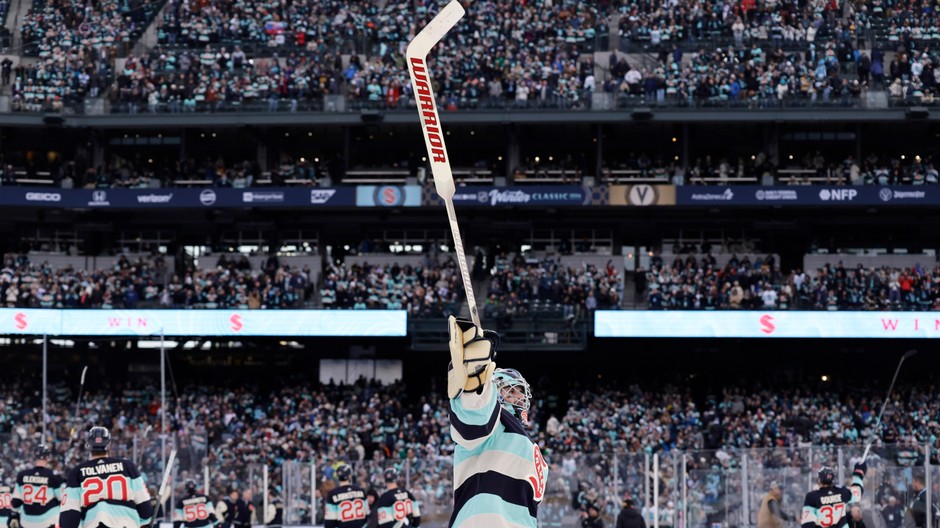 Zo zápasu NHL Winter Classic Golden Knights - Kraken