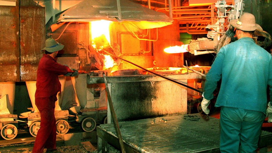 Novácke chemické závody robotnici ohen