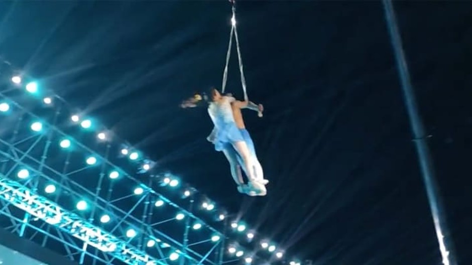 Akrobatka prišla o život