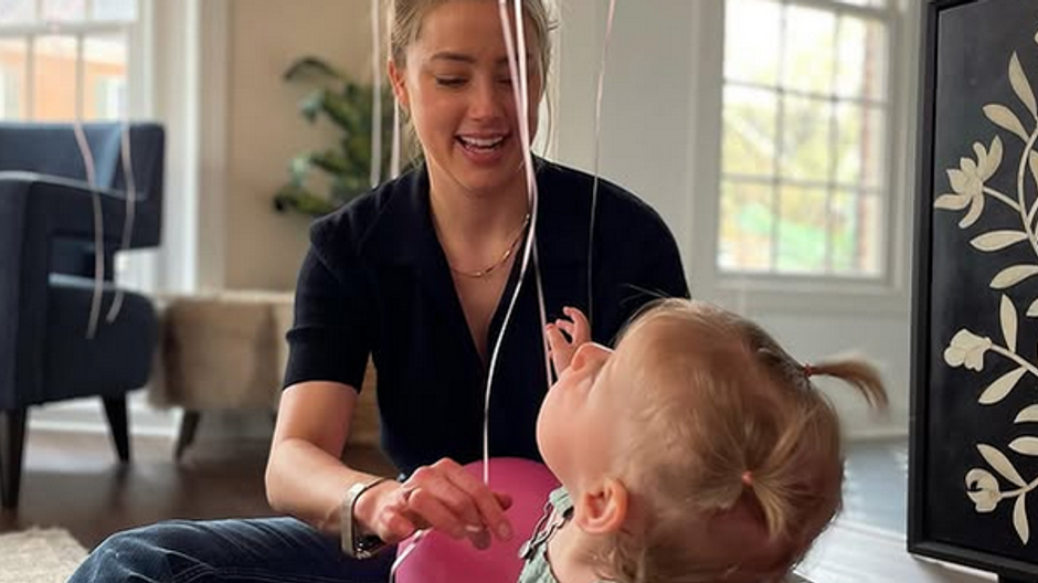 Amber Heard s dcérkou