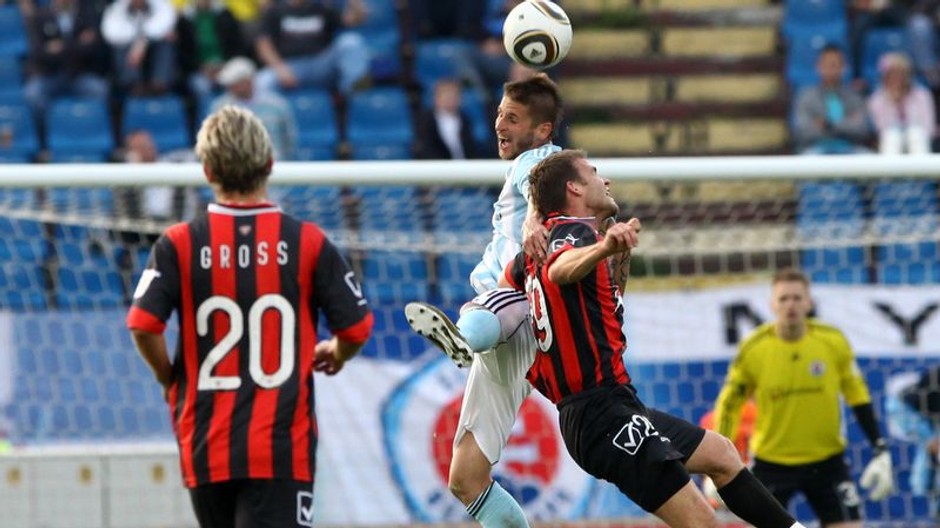 CL, Slovan-Trnava