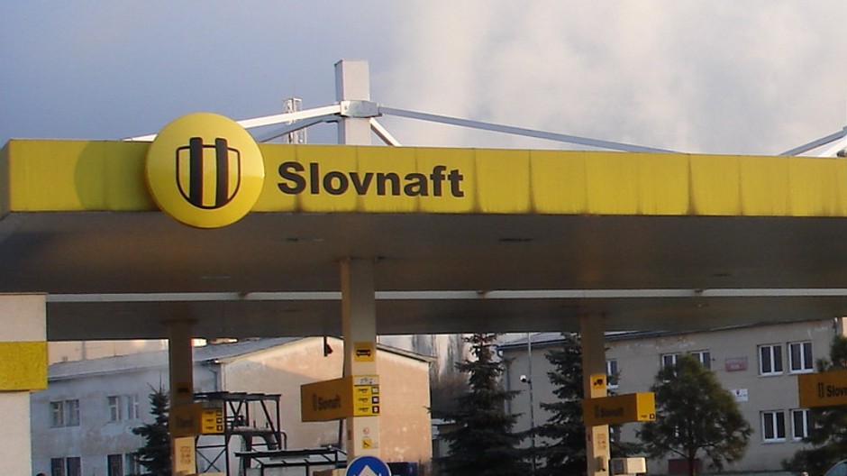slovnaft benzinova pumpa