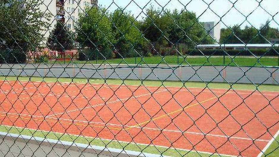 multifunčkné ihrisko 7. ZŠ Michalovce 