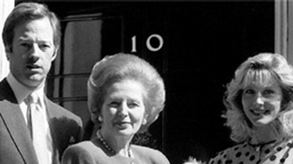margaret thatcherova so synom, jeho manzelkou a vnukom