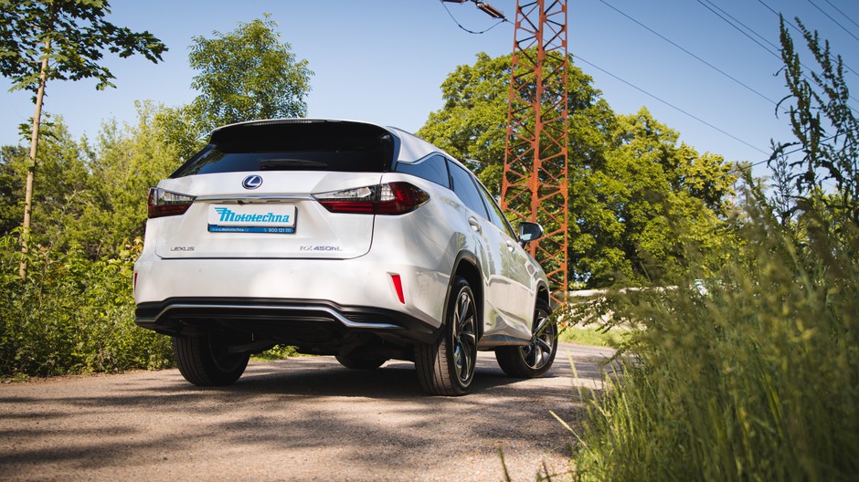 PR správa Lexus Mototechna