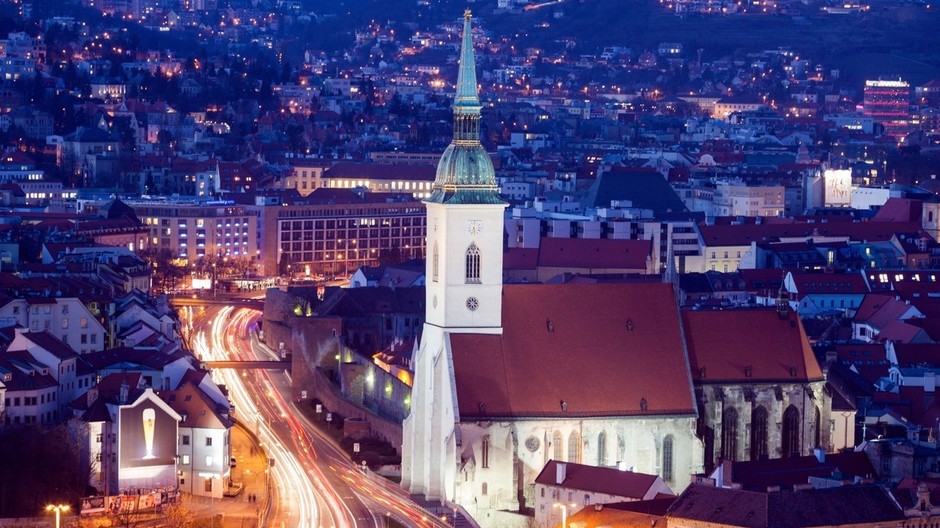 Bratislava, historické centrum, Dóm sv. Martina, Slovensko.jpg