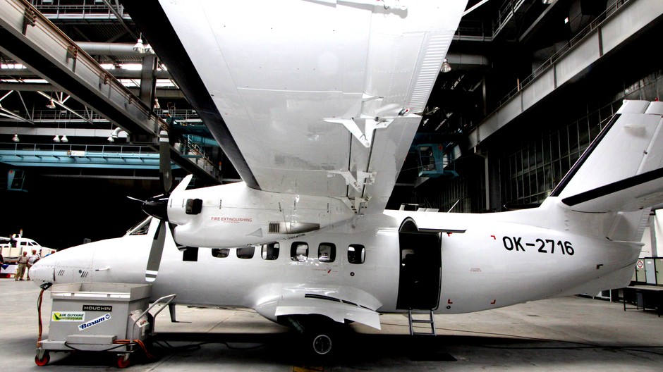 lietadlo L-410 hangár