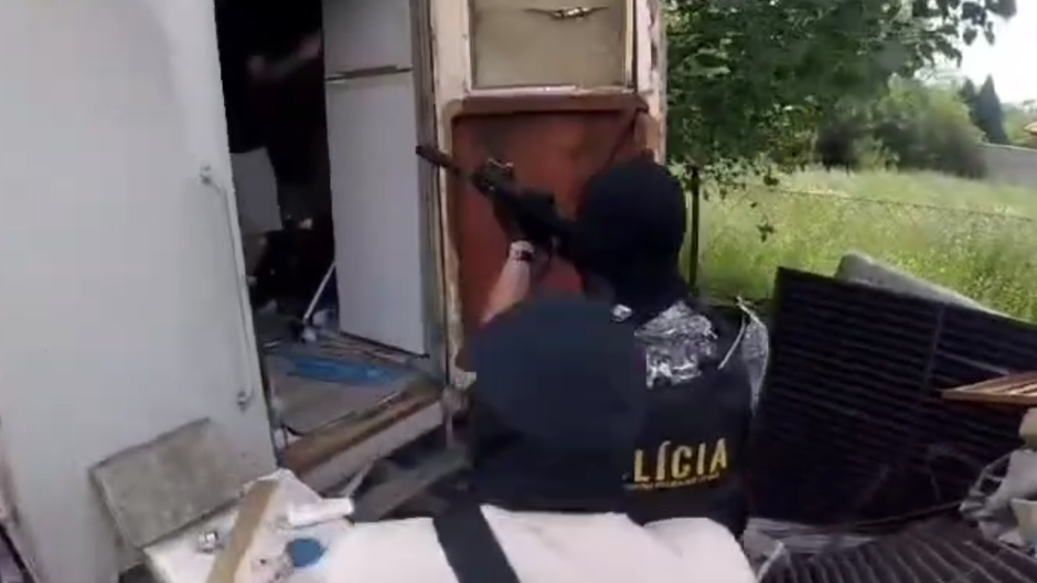 01 bratislava razia policia 9