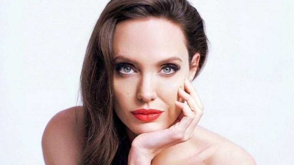 Angelina Jolie