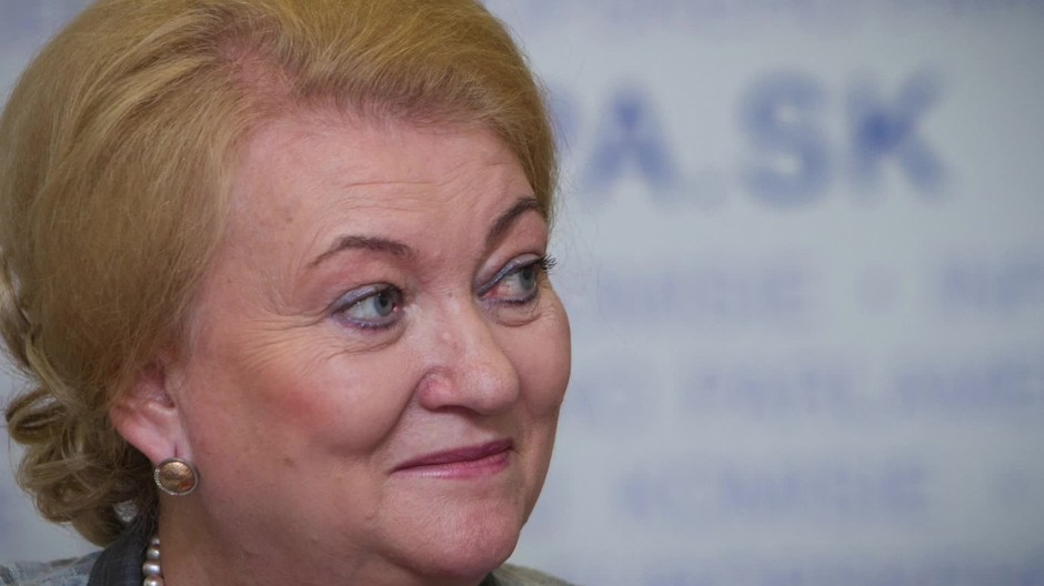 Anna Záborská rozpohybovaná foto komentár1496