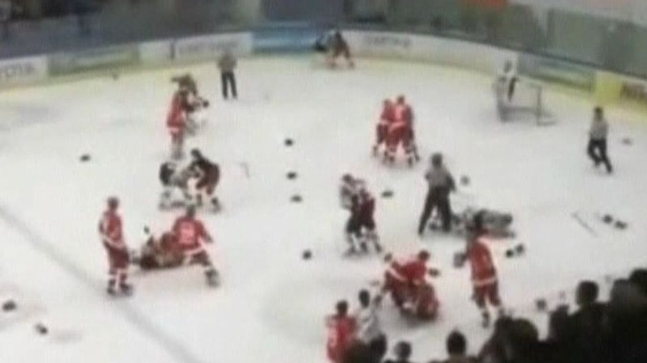 hromadná bitka v KHL