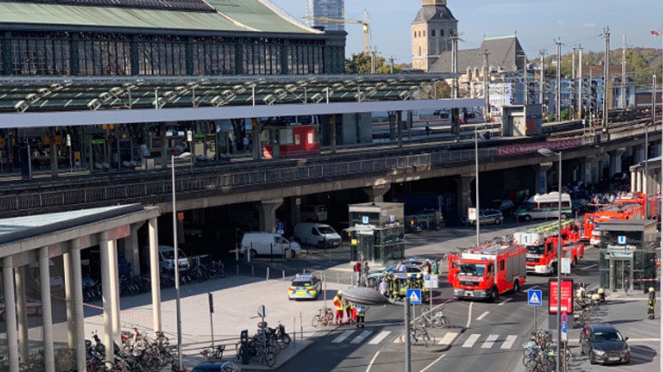Streľba na stanici v Kolíne nad Rýnom 