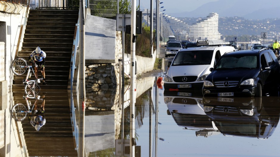 Povodne, Briot, neďaleko Cannes, Francúzsko