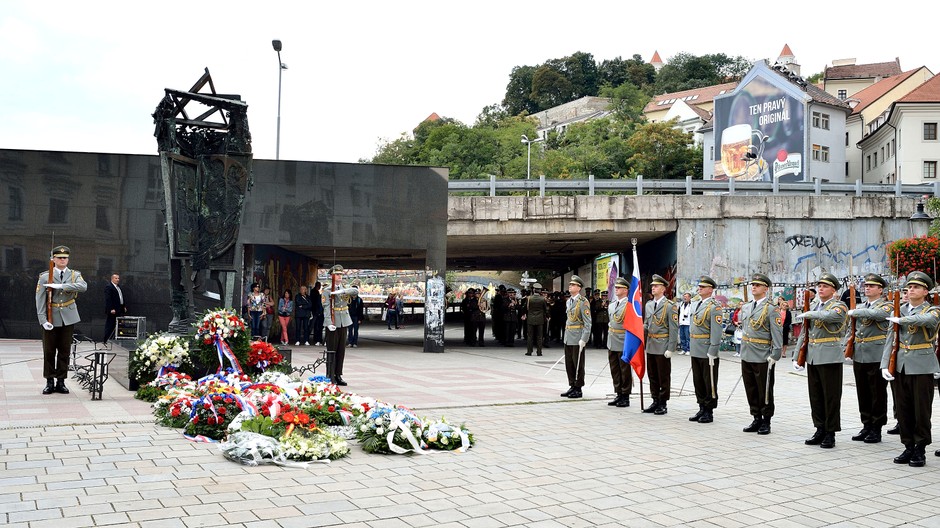 Bratislava - uctenie pamiatky obetiam Holokaustu, Rybné námestie