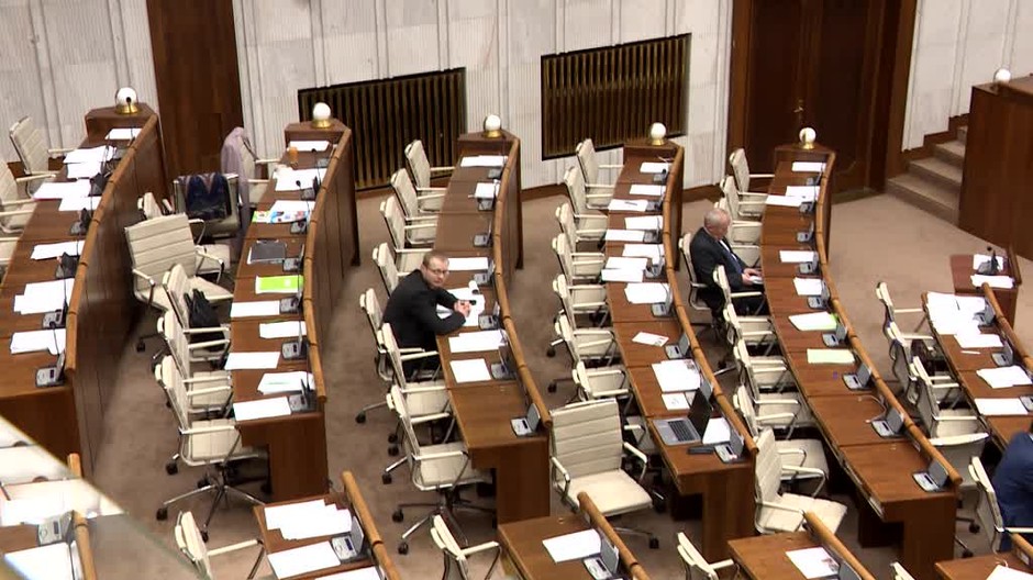 [multi] NR SR ústavní sudcovia 5559