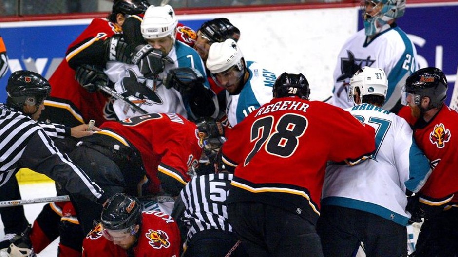 hromadná bitka v NHL