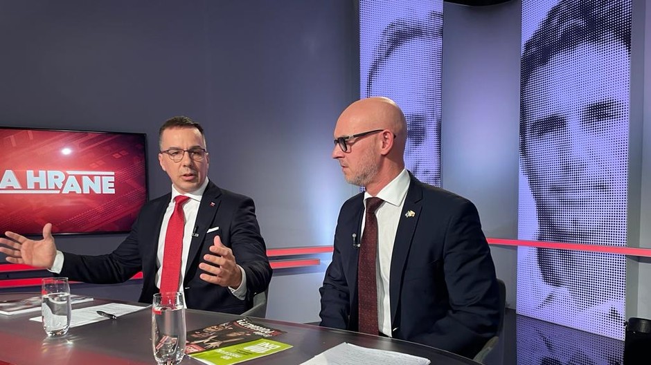 68f70126-f3df-452b-ba31-1d55957dce34