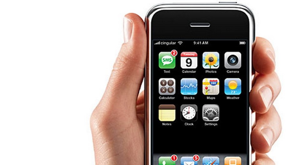 Výrobca iPhonov má v Amerike na krku viacero žalôb.