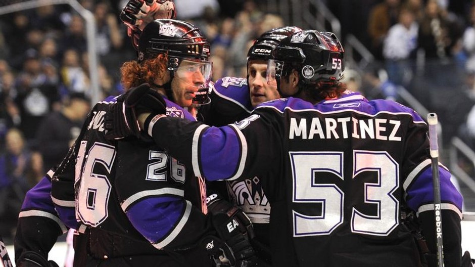 Handzuš sa raduje so spoluhráčmi z LA Kings