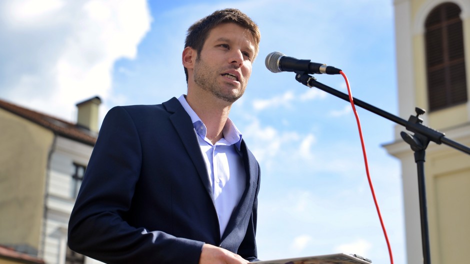 coverkomentár_Michal Šimečka