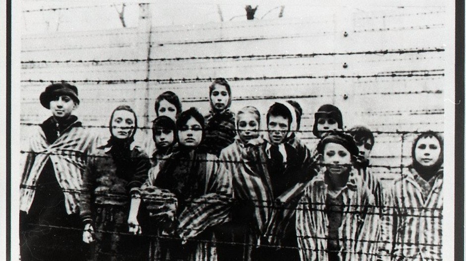 Deti oslobodené v tábore Auschwitz