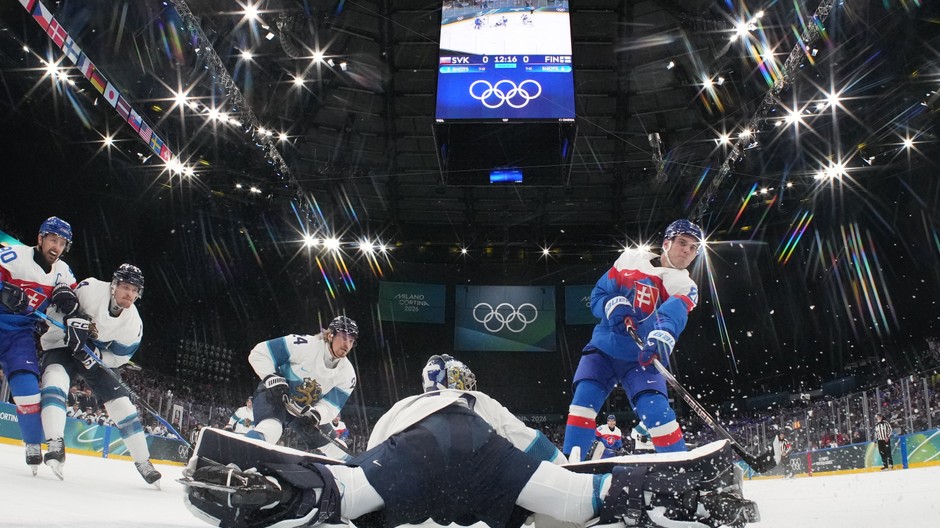 Gól Juraja Slafkovského