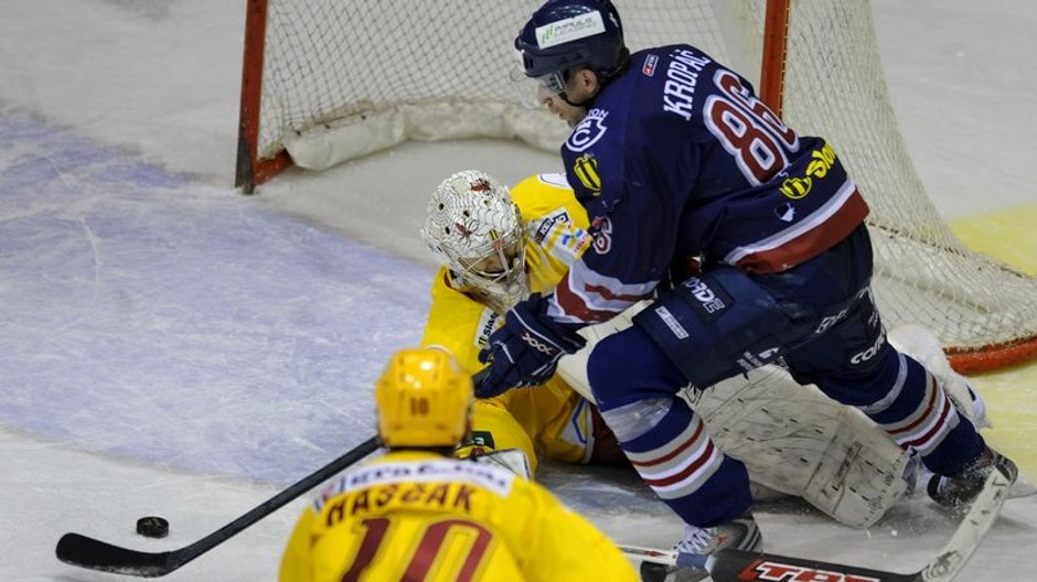 Kropáčov gól Hálovi