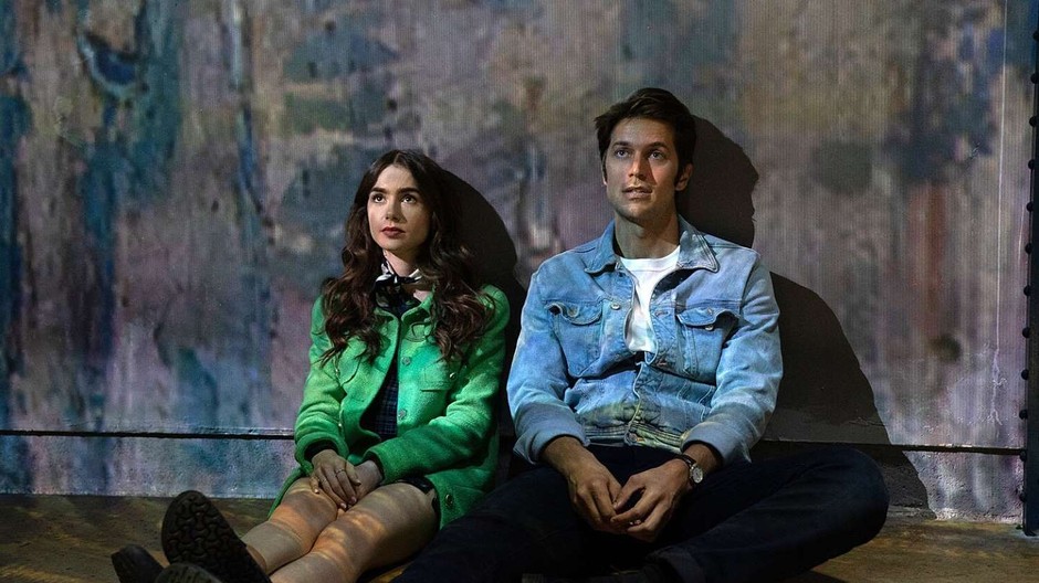 Lucas Bravo, Emily in Paris