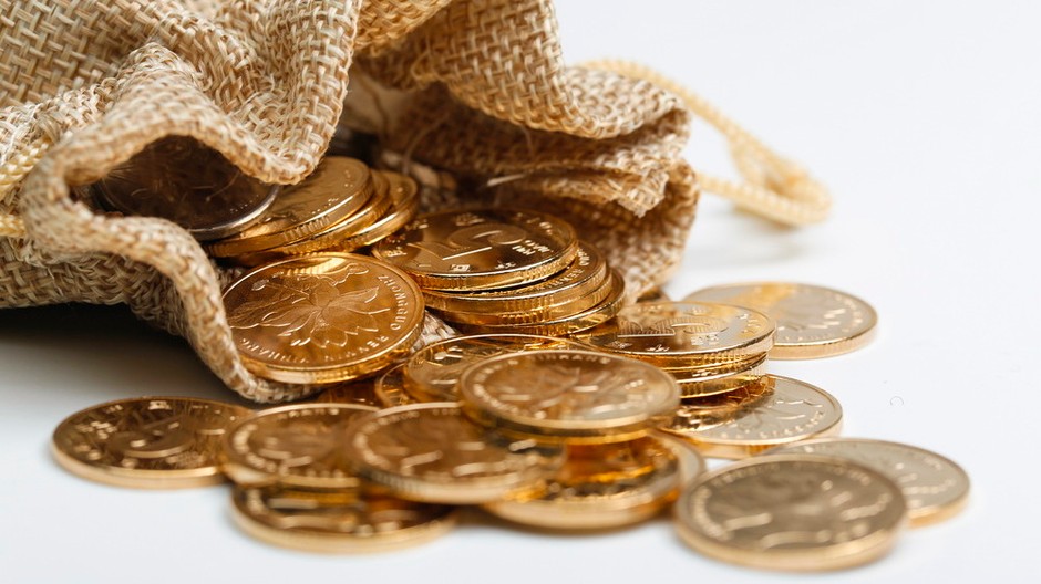 golden-rmb-coins-cloth-bag 