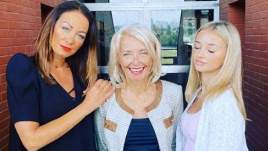 V. Žilková s dcérami