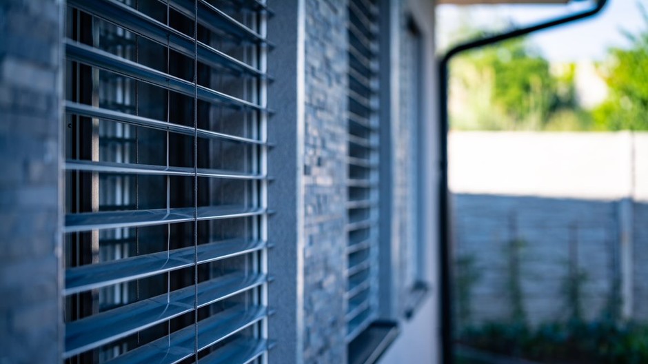 venkovní žaluzie lomax