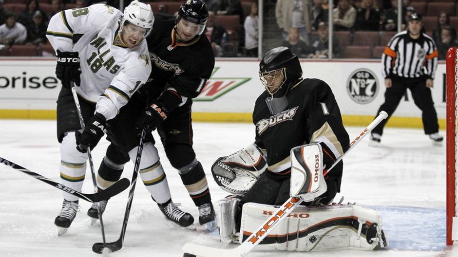 Višňovský v zápase Anaheim-Dallas