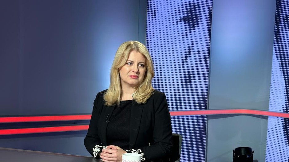 612c8b60-c498-4d2d-8d27-3de8e83fd3a9