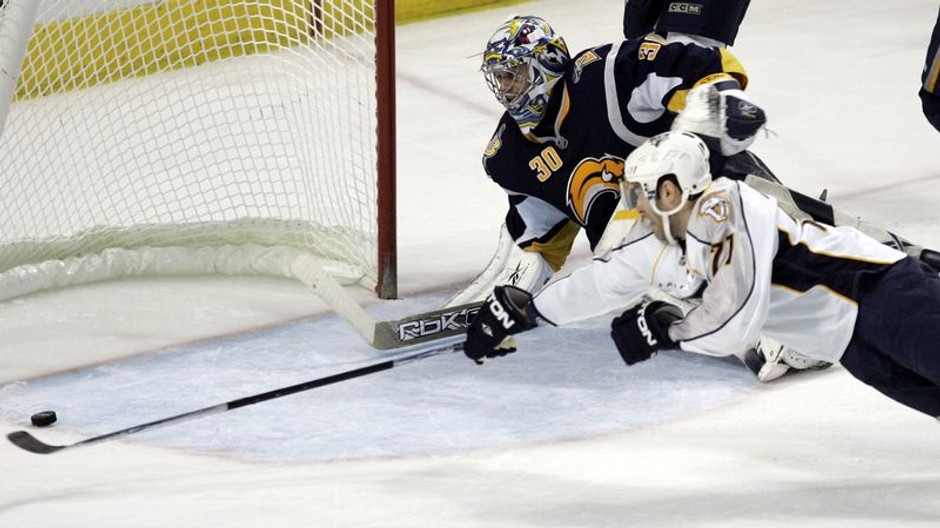 nhl sabres predators