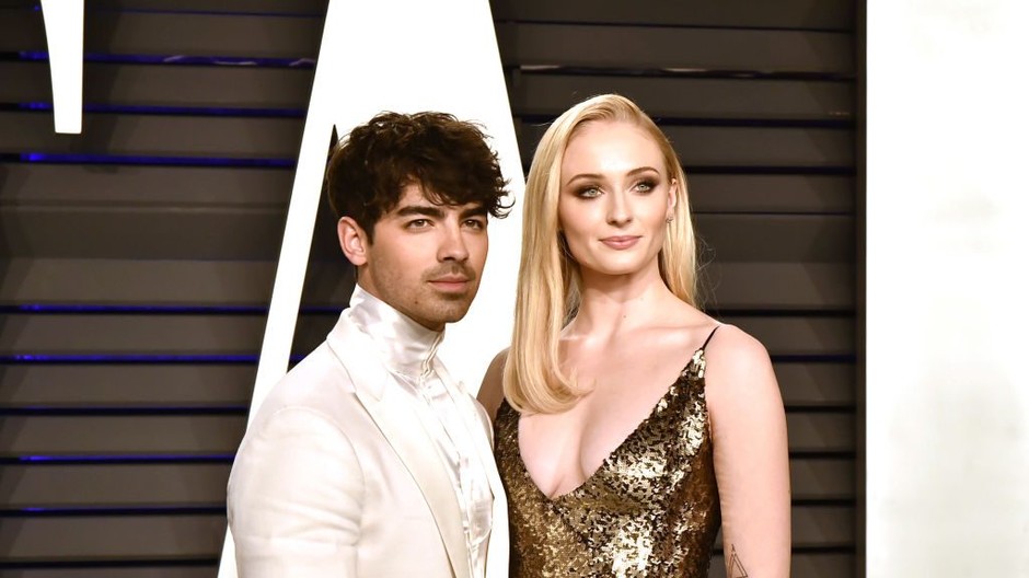 Joe-Jonas-and-Sophie-Turner